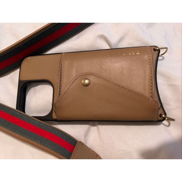 Bandolier kimberley.tan/red stripe iPhone 13 Pro c crossbody case & belt/strap - Picture 8 of 9